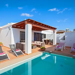 Jesus Lanzarote-papagayo Villa
